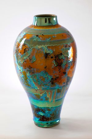 Large Jar Form (3) Lustreware 14 x 26cm