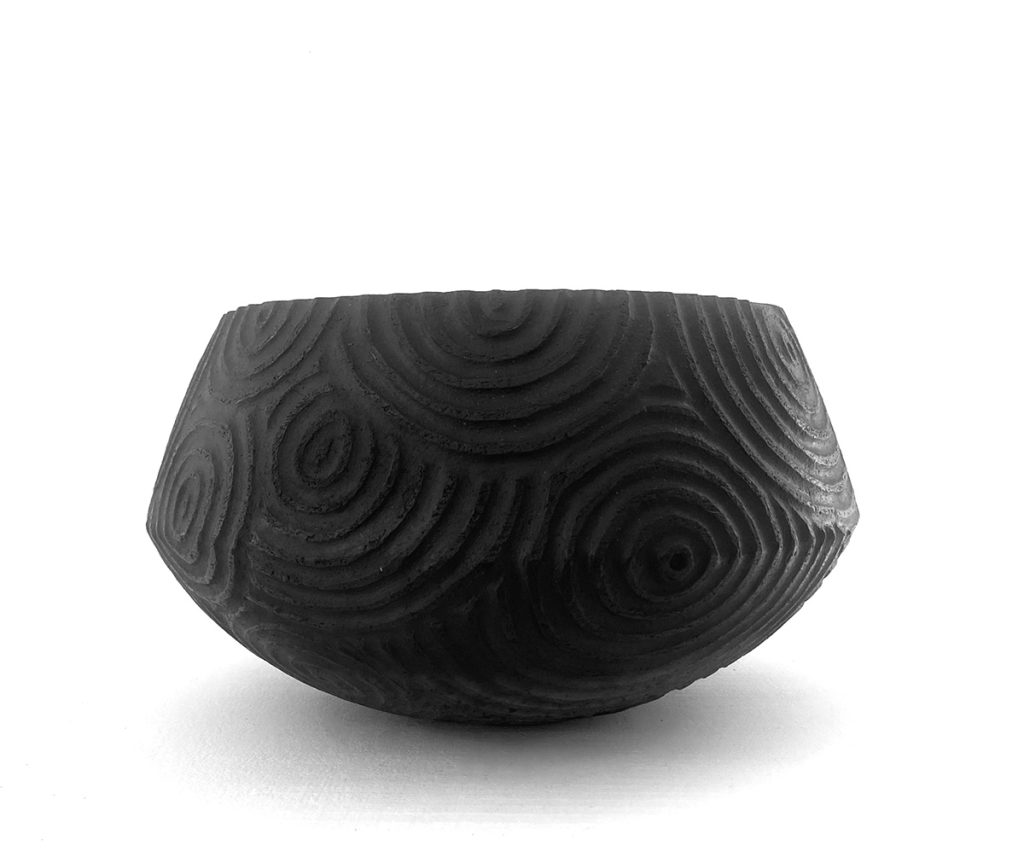 David Roberts - Vortex I (Image 2), Ceramic, 22x37cm