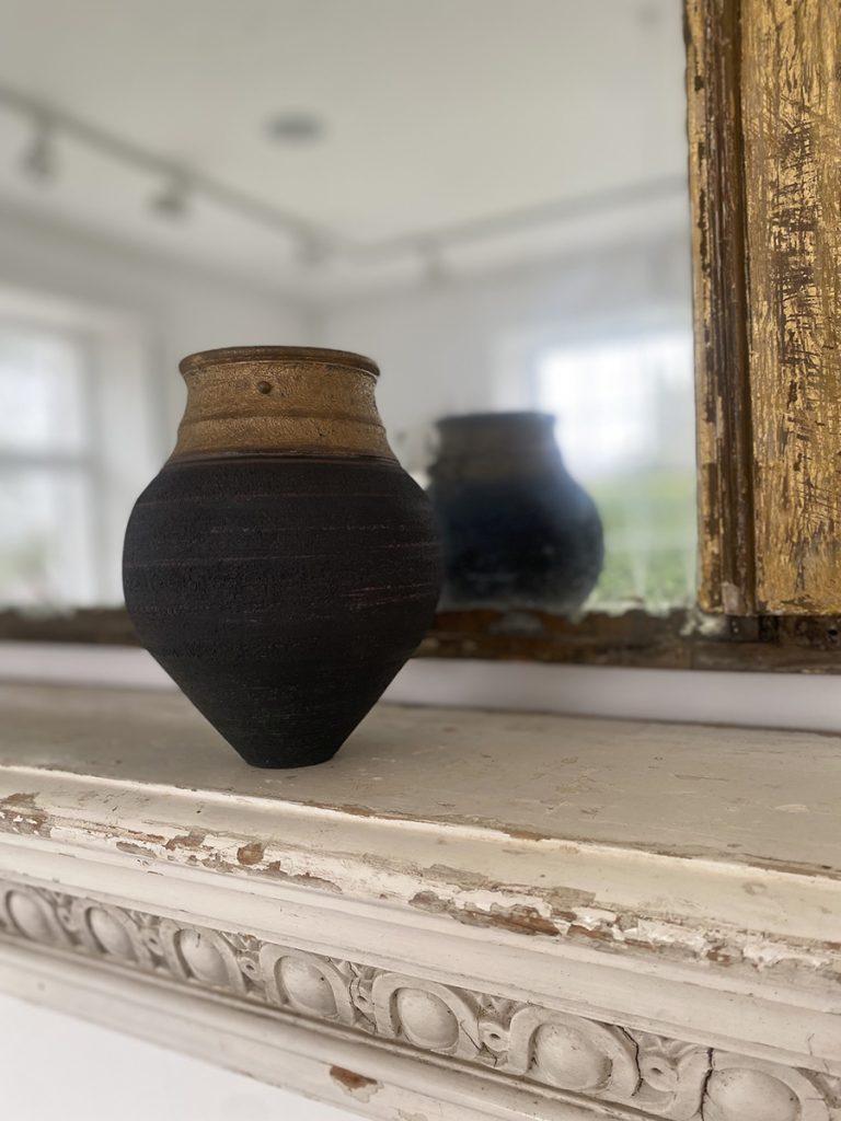 Jason Wason - Black and Gold Jar, Ceramic, 15x11cm
