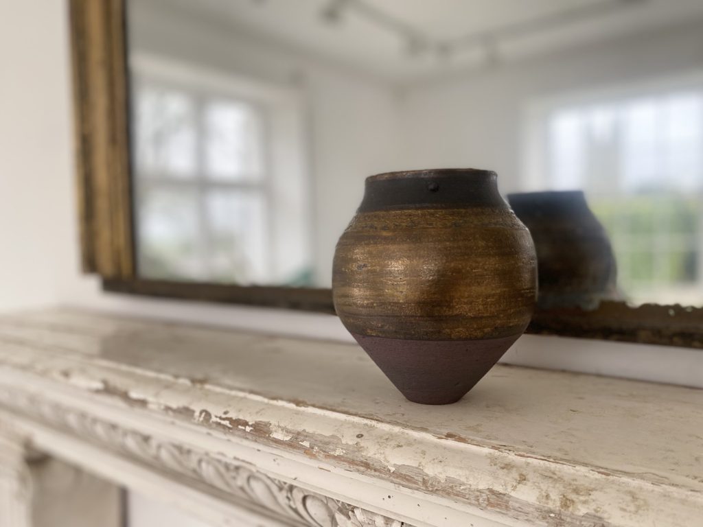 Jason Wason - Black,Gold & Dark Red Jar, Ceramic, 14x14cm