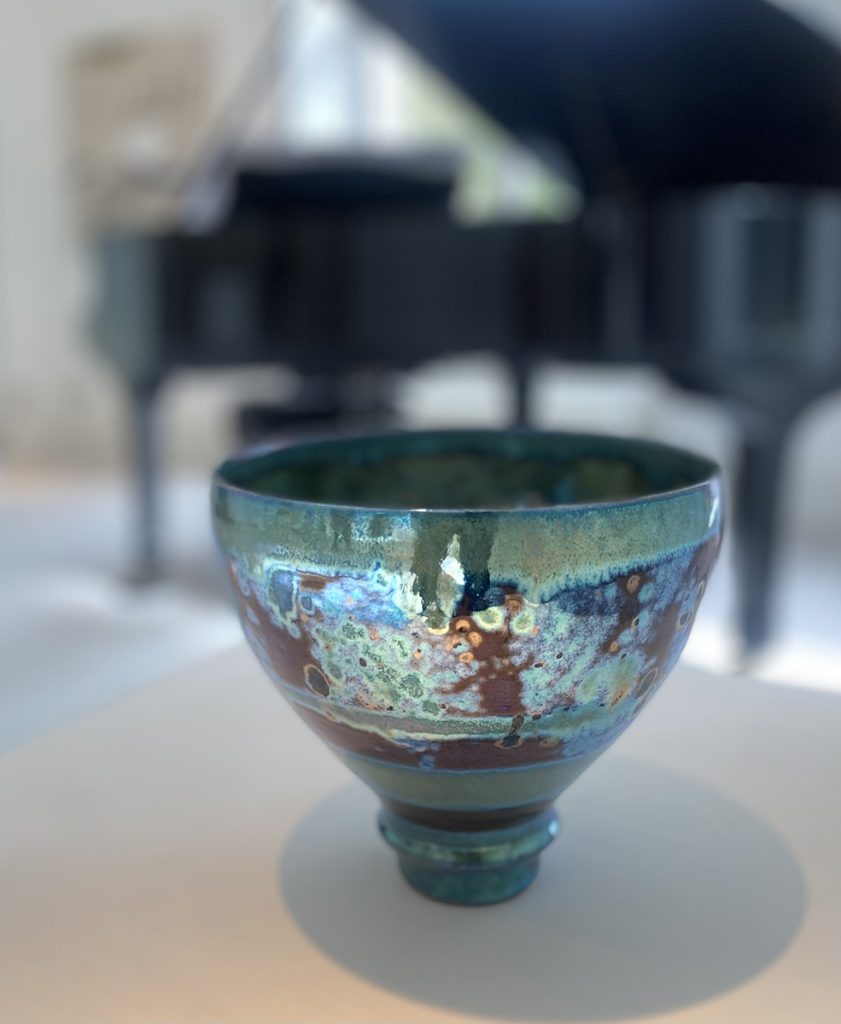 Sutton Taylor - Cup Form, Turquoise Interior, Lustreware, 17x20cm