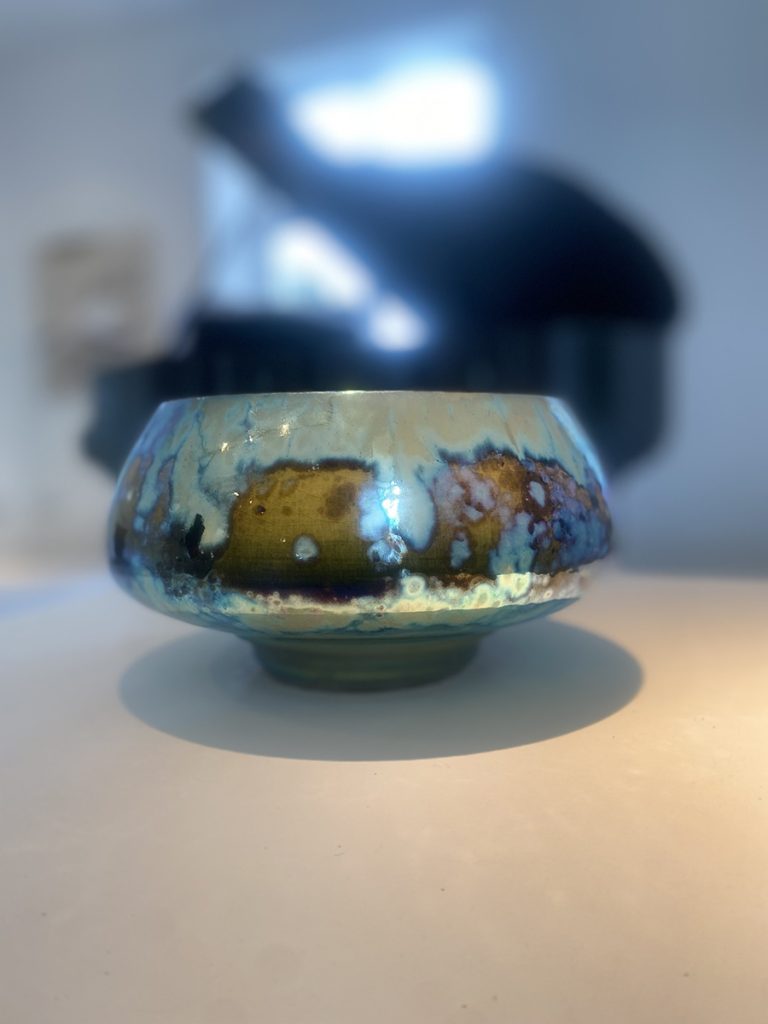 Sutton Taylor - Yellow Convex Bowl, Lustreware, 14x25cm