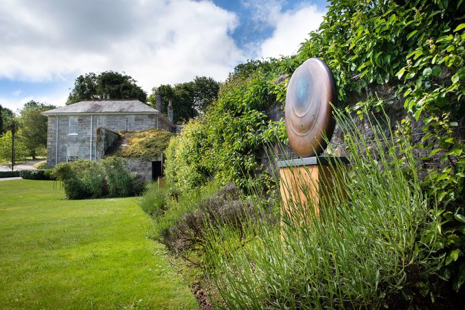 Dominic Welch - Ionian Moon, Bronze, 63x63x7cm