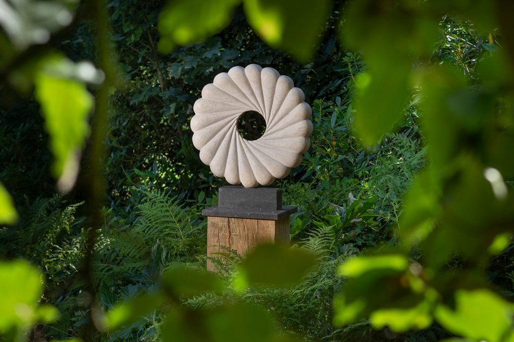 Nicolas Moreton - Whirla Ancaster Weatherbed Limestone & Kilkenny Stone