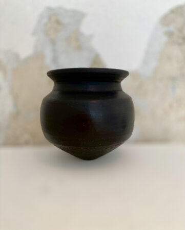 Jason Wason, Black Jar, Ceramic, 14x14cm